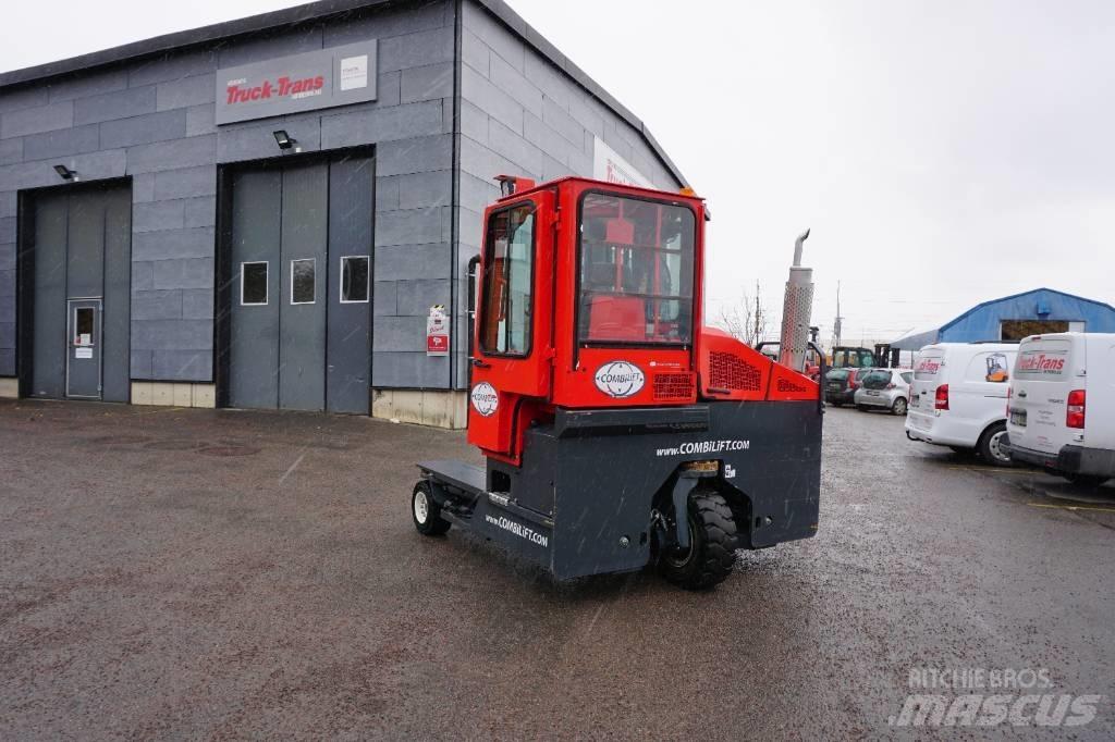 Combilift C4000 Чотириходові річ-траки