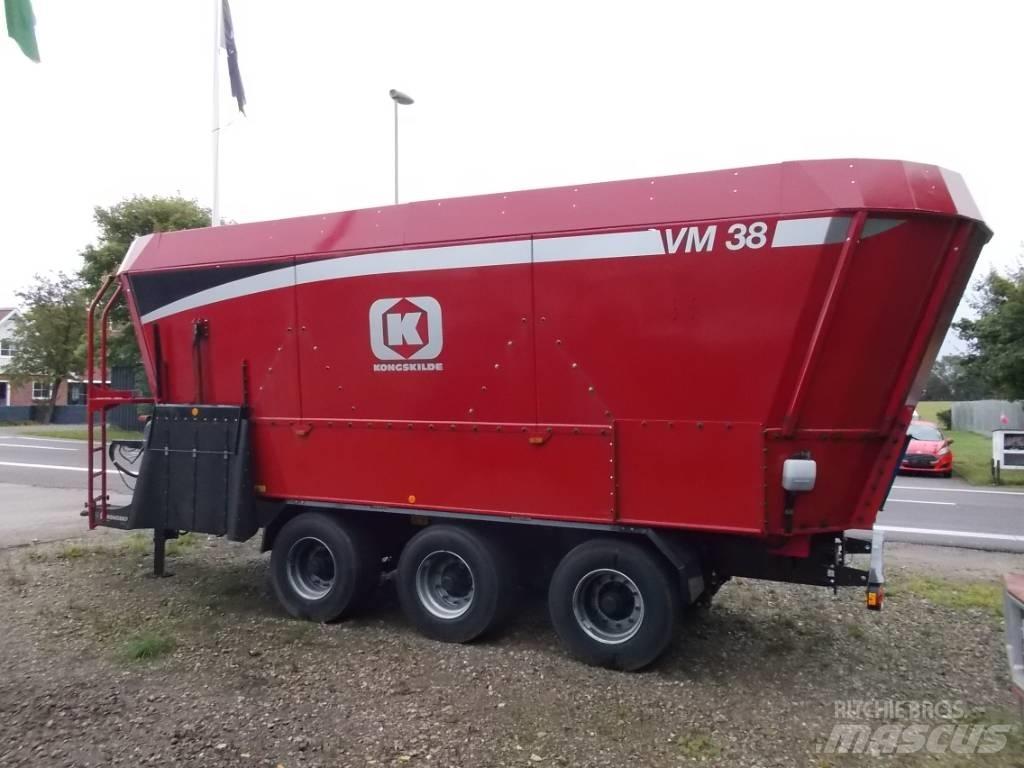 Kongskilde VM 38-3 Завантажувачі змішувальних машин