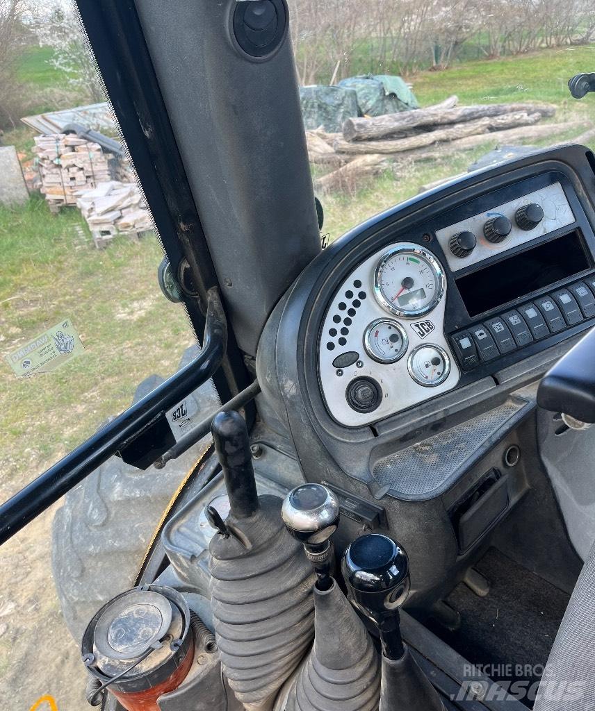 JCB 4 CX Екскаватори-навантажувачі