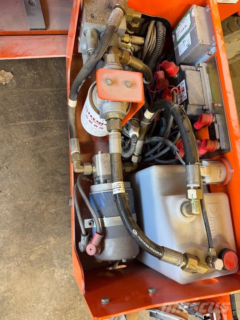 Dingli JCPT 0807 Підйомники-ножиці