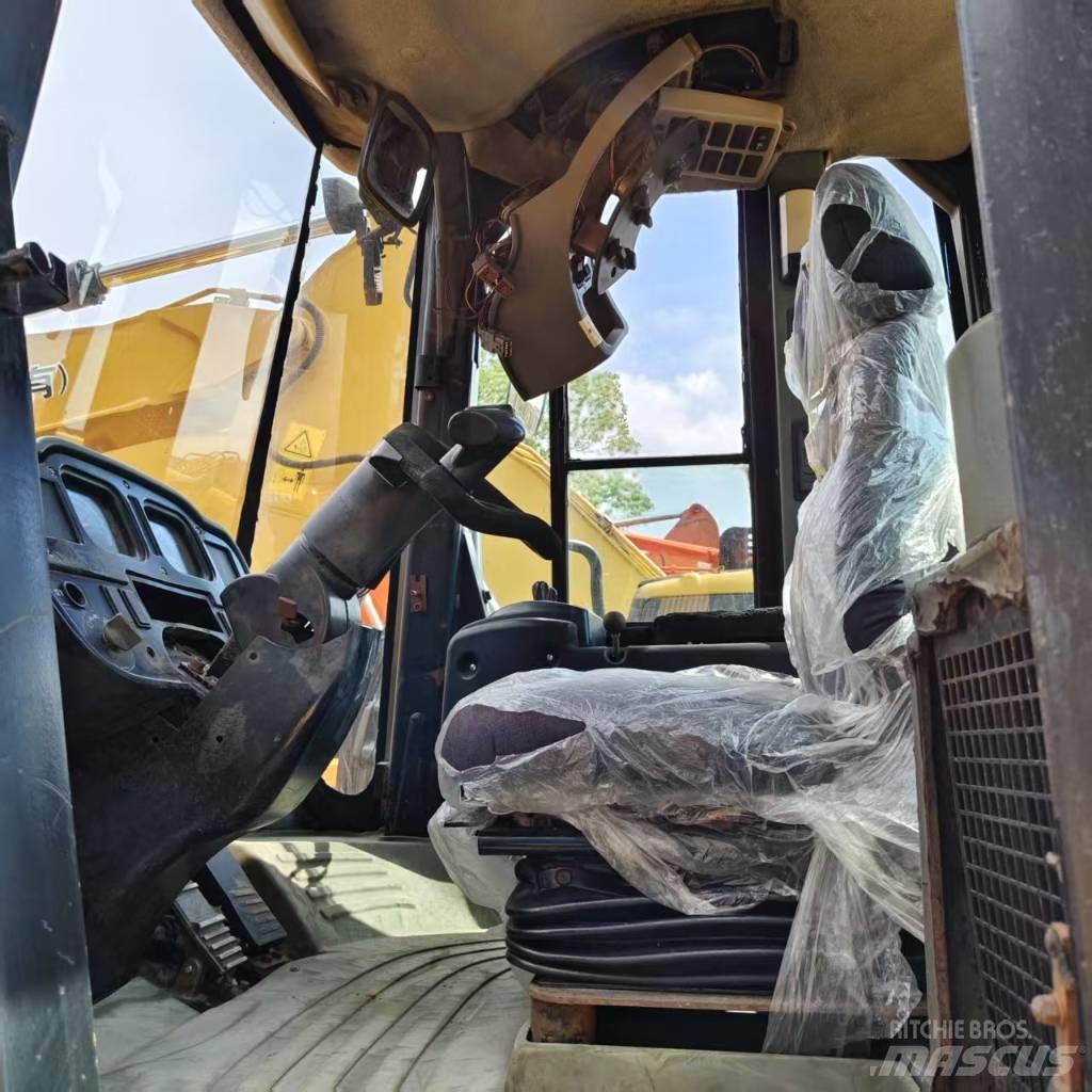 CAT 980 G Фронтальні навантажувачі