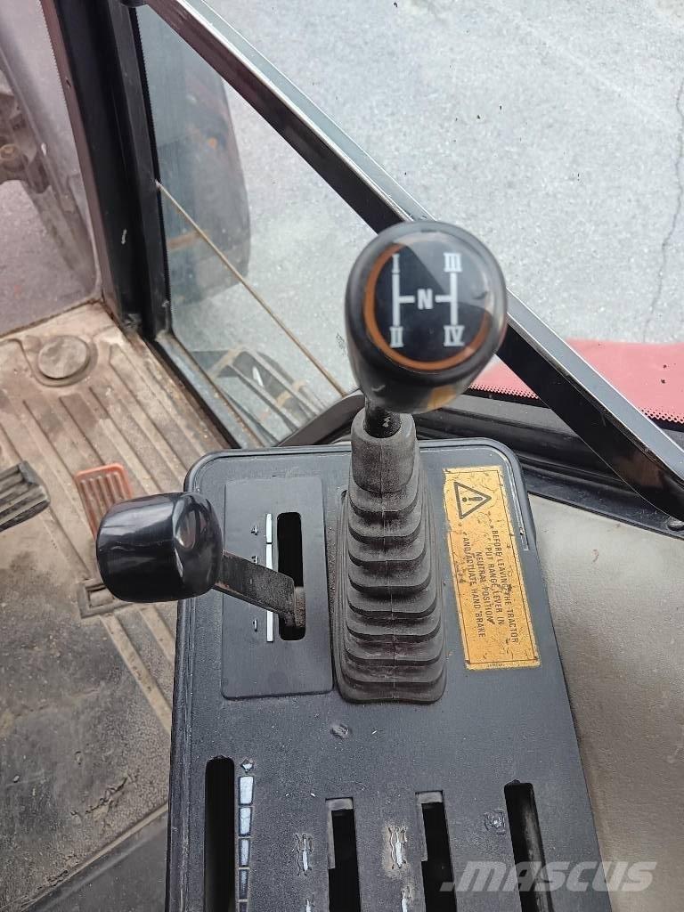 Case IH 5150 Plus Трактори