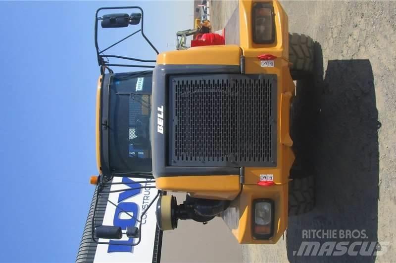 Bell B20D Вантажівки-цистерни