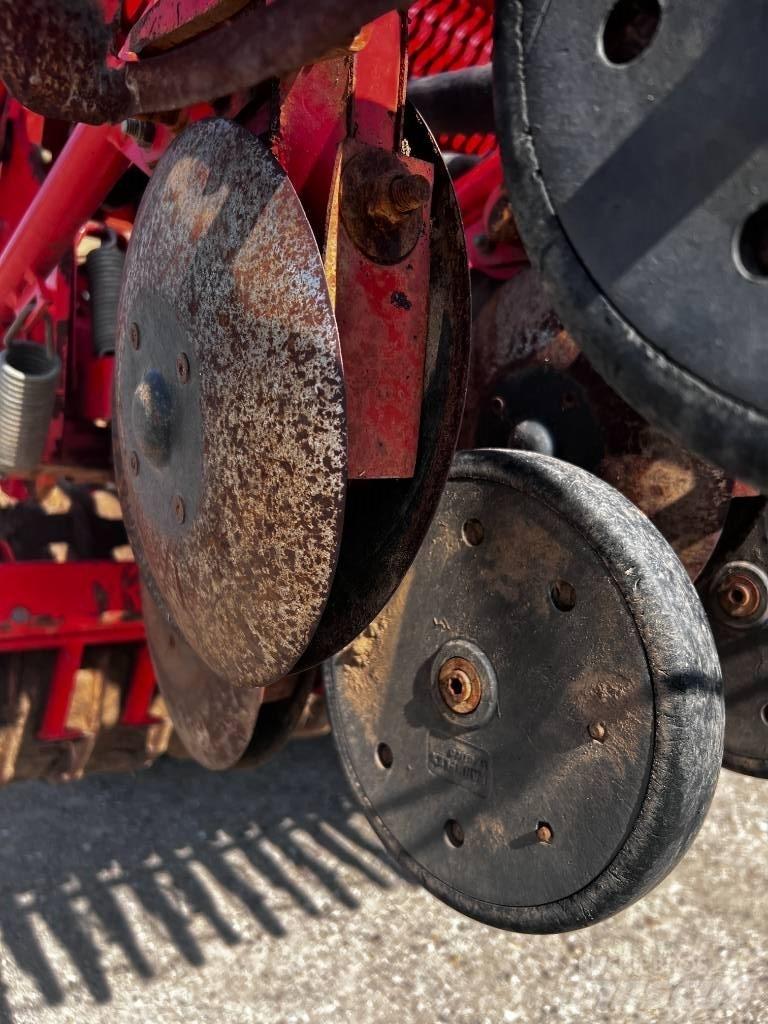 Kuhn HR 4003 D Комбіновані сівалки