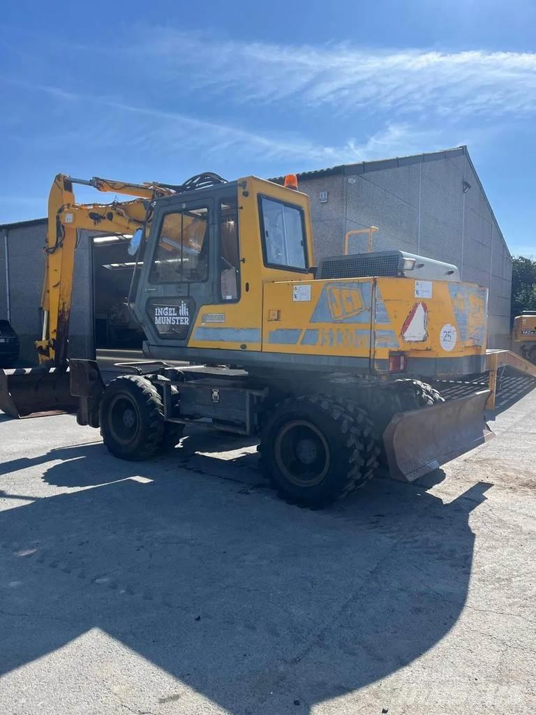 JCB JS130W Колісні екскаватори