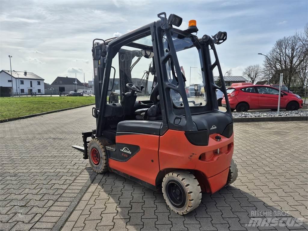 Linde E25 Електронавантажувачі