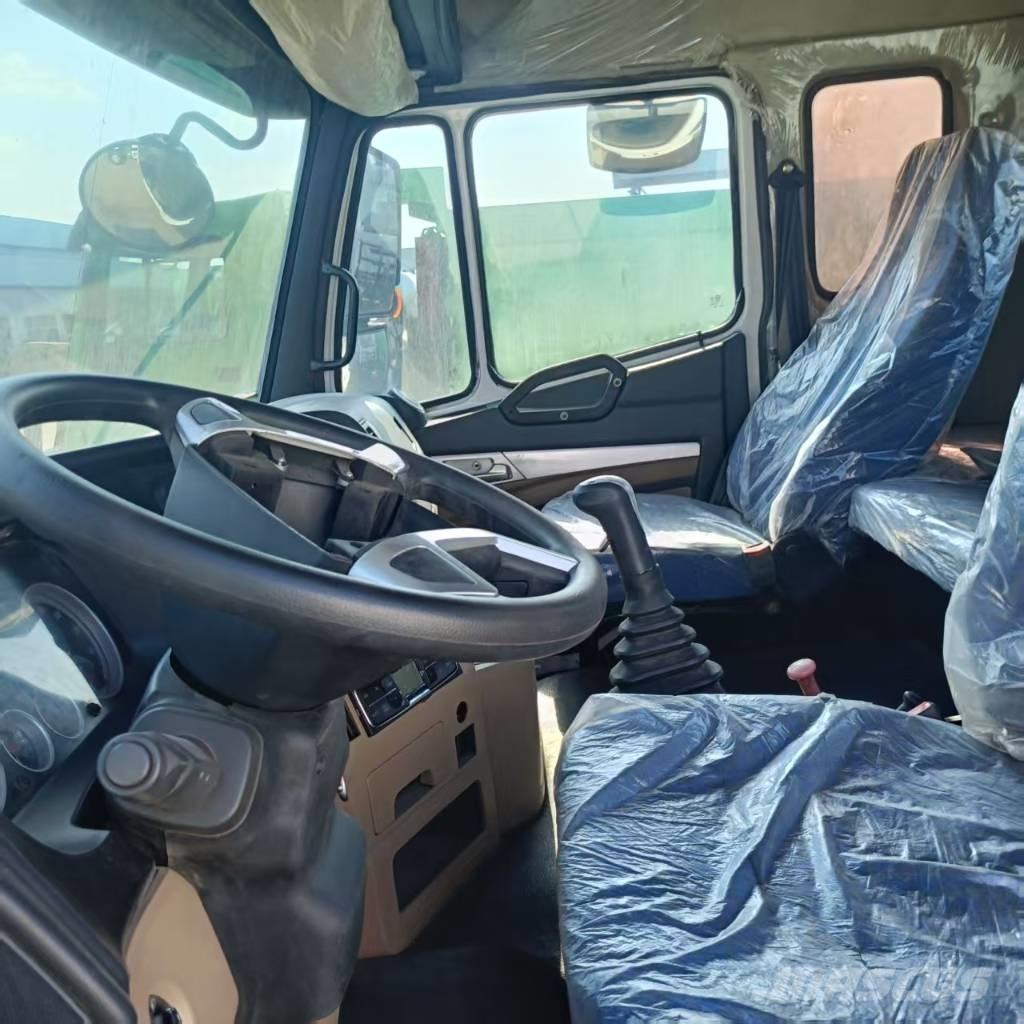 Howo 371 6x4 Тягачі