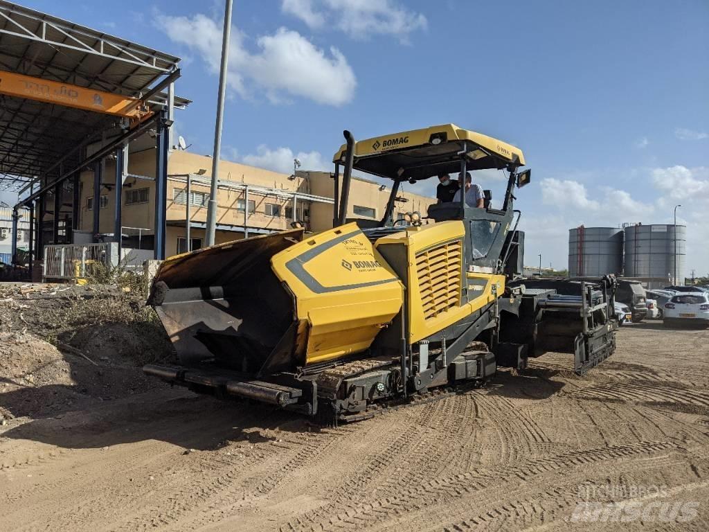 Bomag BF700C-2 Асфальтовкладачі