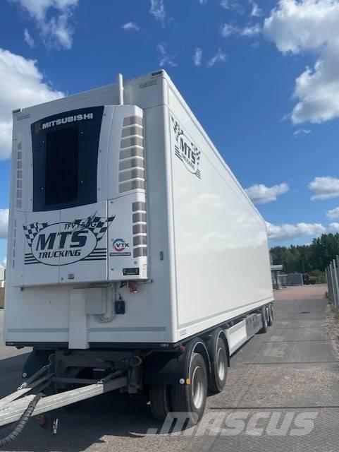 VAK V 4-40 Причепи-рефрижератори