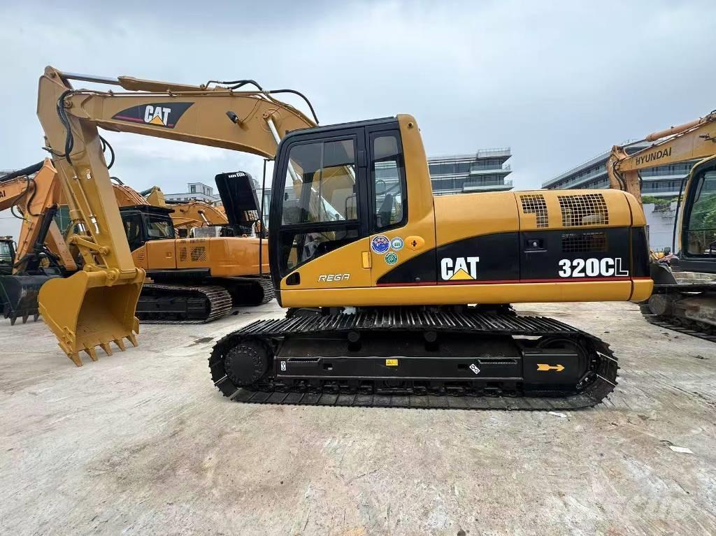CAT 320 C L Гусеничні екскаватори