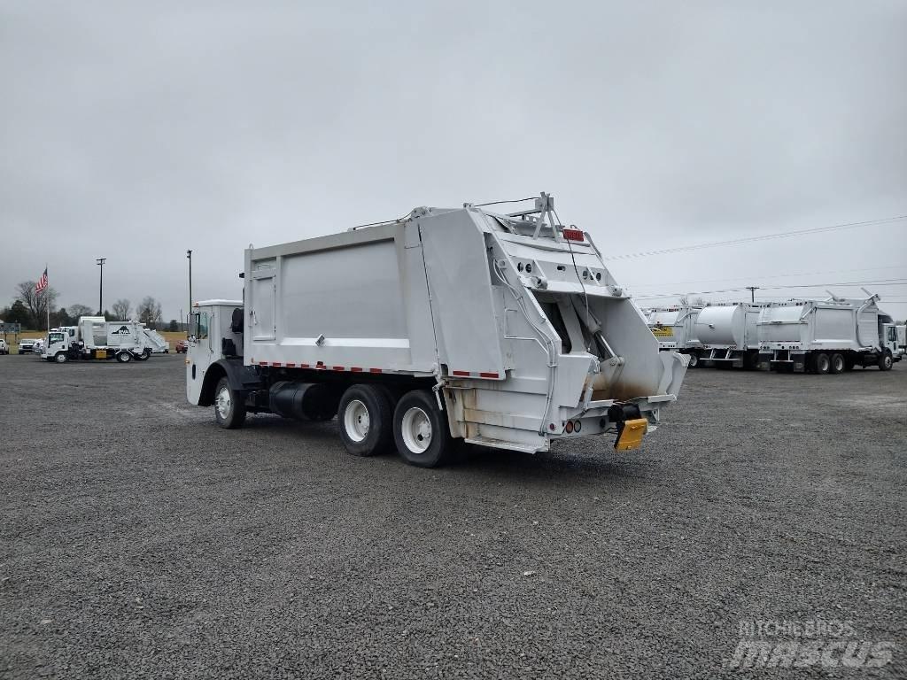 Mack LEU613 Сміттєвози
