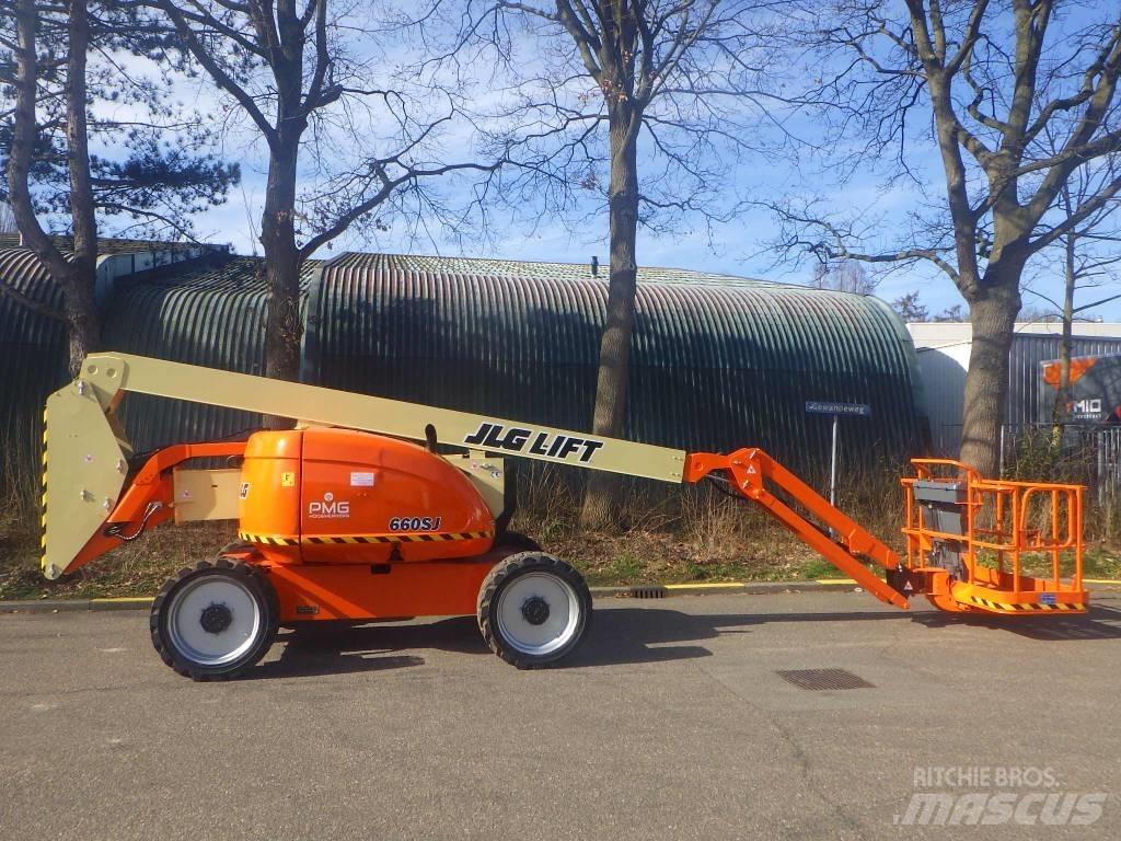 JLG 600AJ Колінчаті підйомники