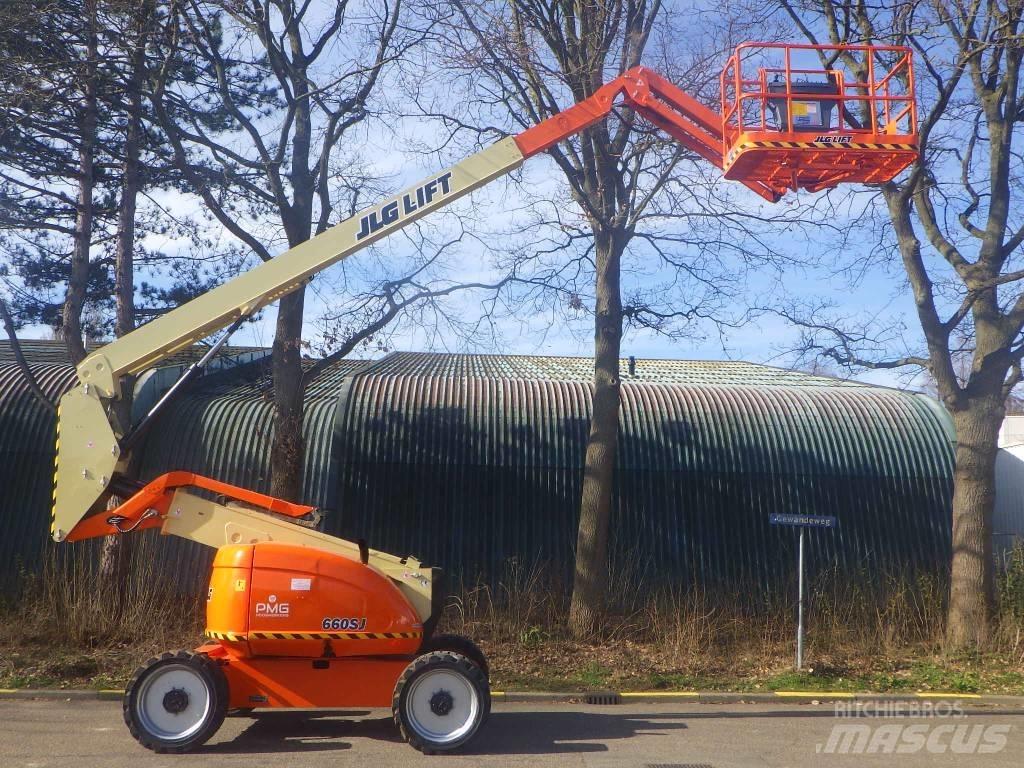 JLG 600AJ Колінчаті підйомники