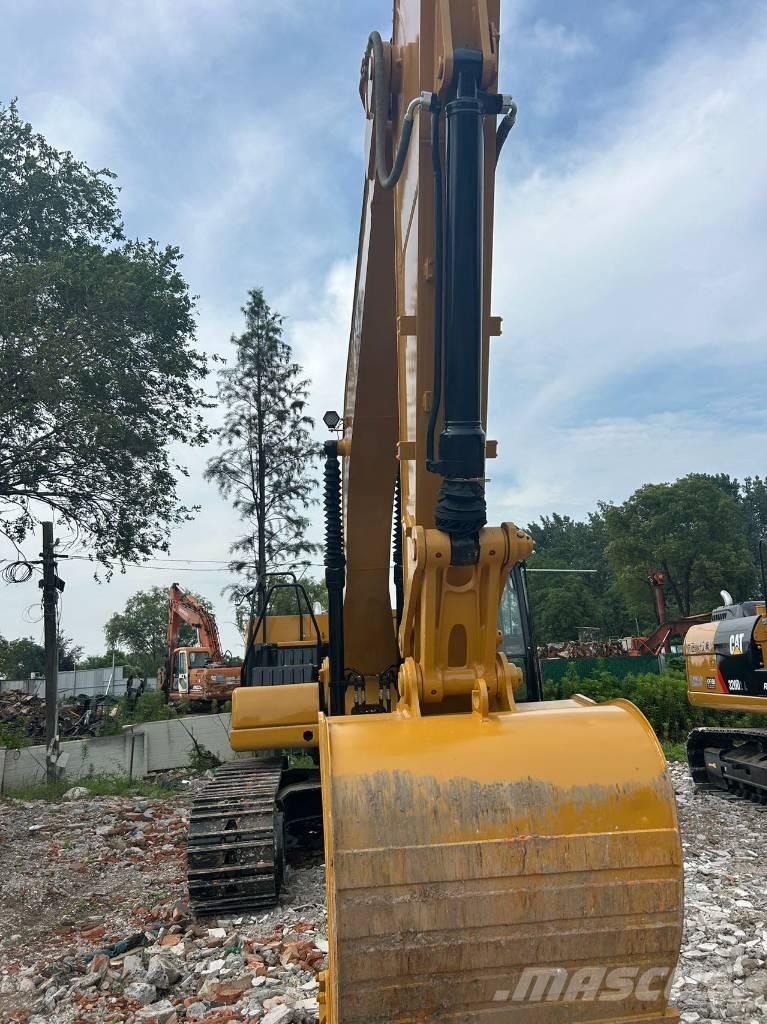 CAT 320 GC Гусеничні екскаватори