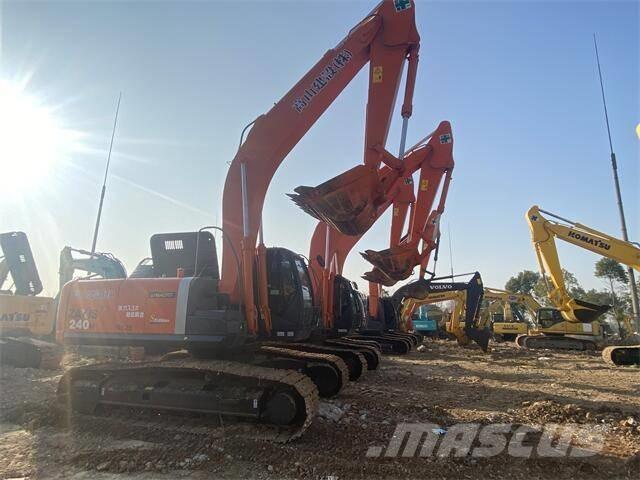 Hitachi ZX240H Гусеничні екскаватори