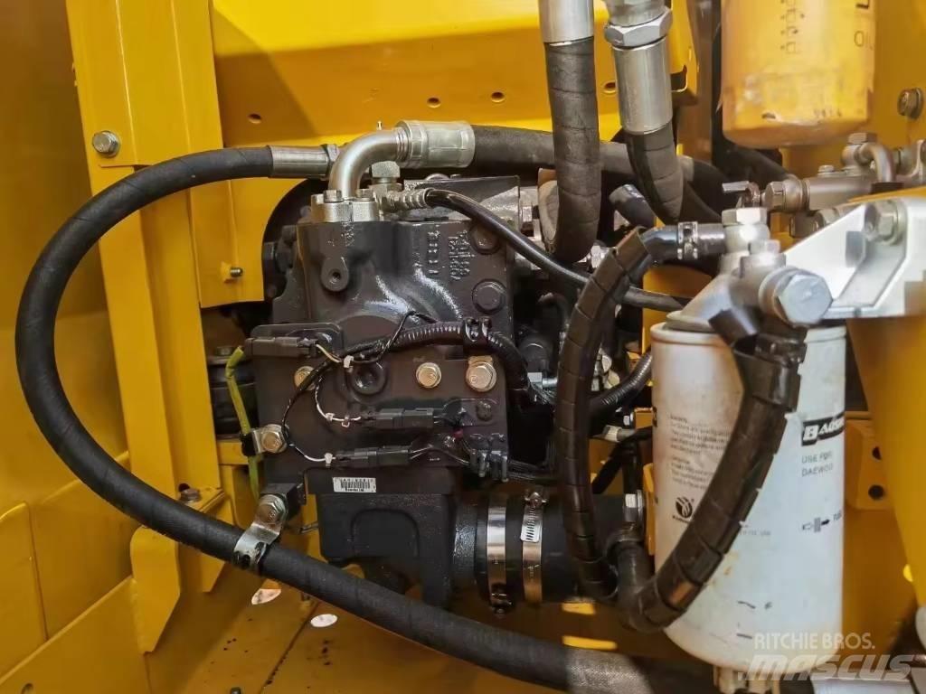 Komatsu PC 110 Гусеничні екскаватори