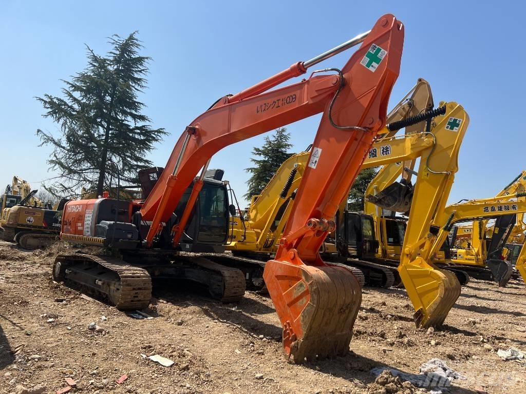 Hitachi ZX 240-3 Гусеничні екскаватори
