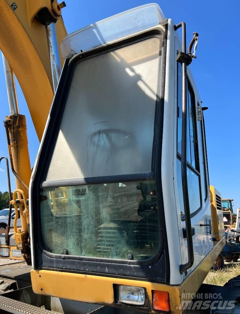 Liebherr A 904 Колісні екскаватори