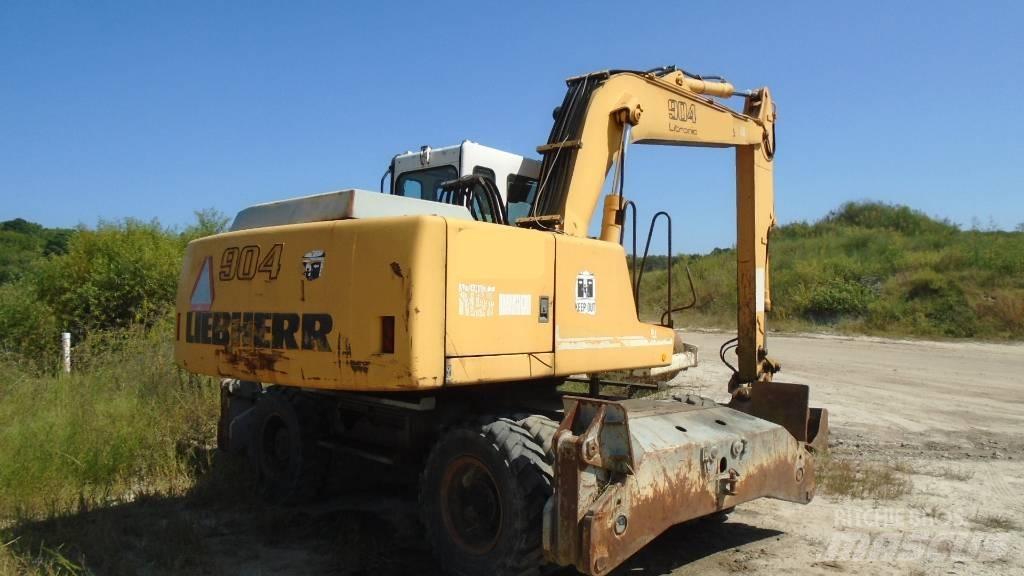 Liebherr A 904 Колісні екскаватори