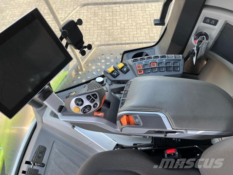 CLAAS LEXION 6800 Зернозбиральні комбайни