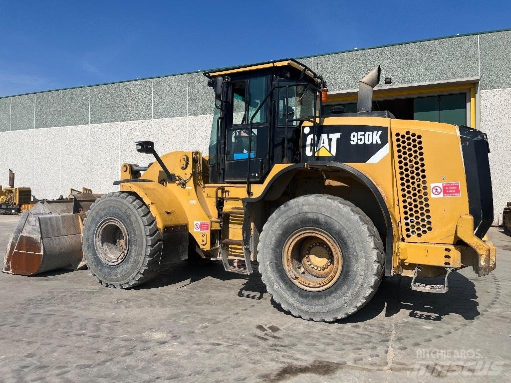 CAT 950K Фронтальні навантажувачі
