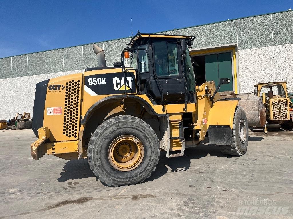 CAT 950K Фронтальні навантажувачі