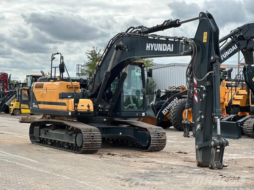 Hyundai HX 220 AL Гусеничні екскаватори