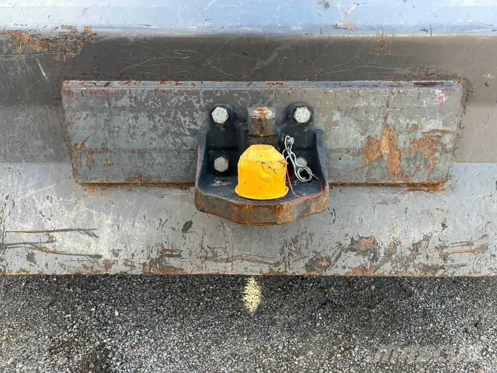 Volvo EWR130E Колісні екскаватори