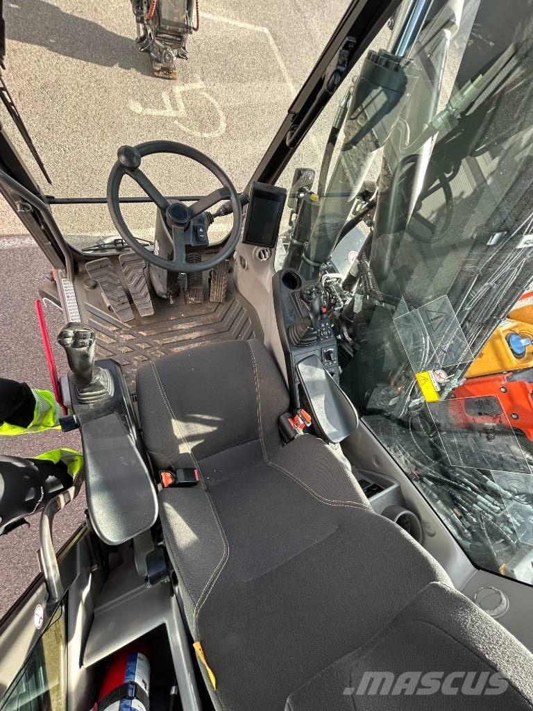 Volvo EWR130E Колісні екскаватори