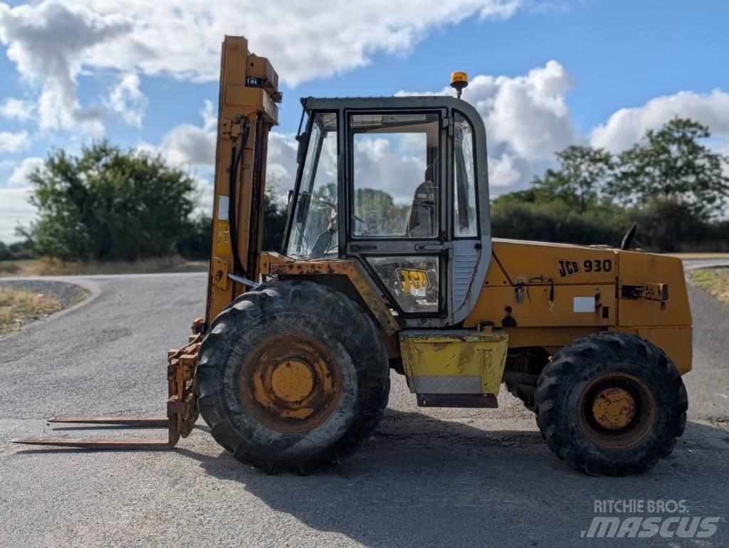 JCB 930 Навантажувачі підвищеної прохідності