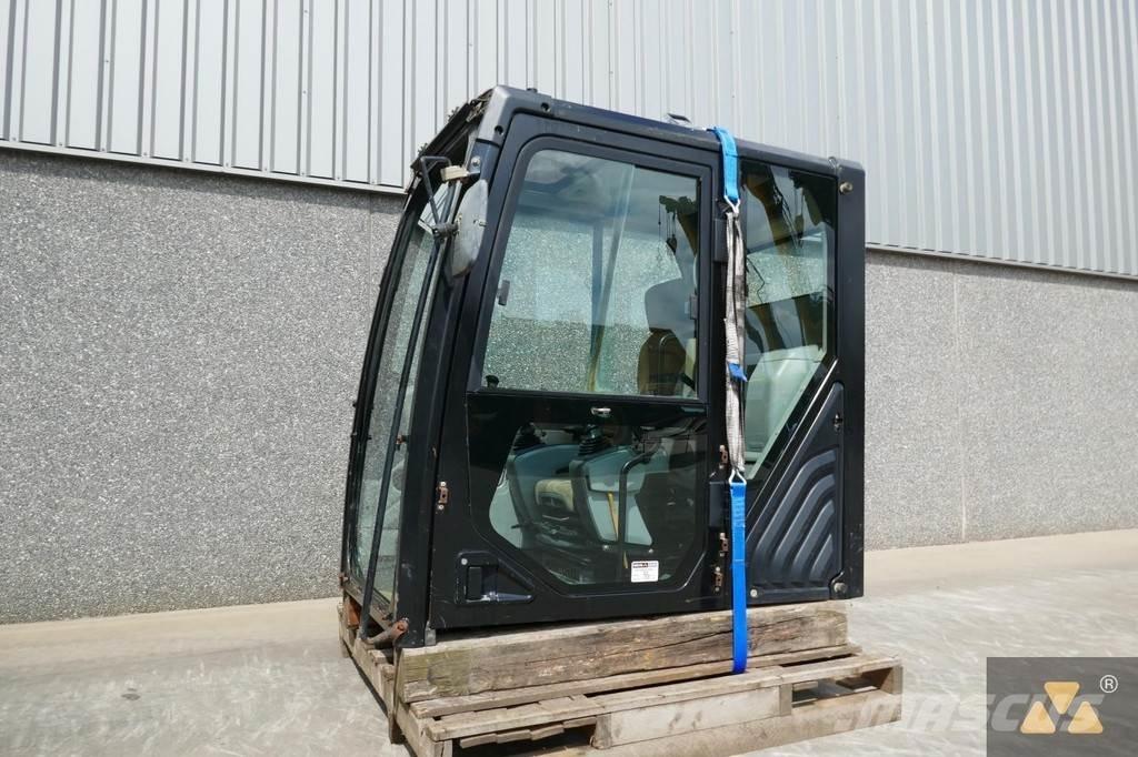 CAT 352F Cab Кабіни