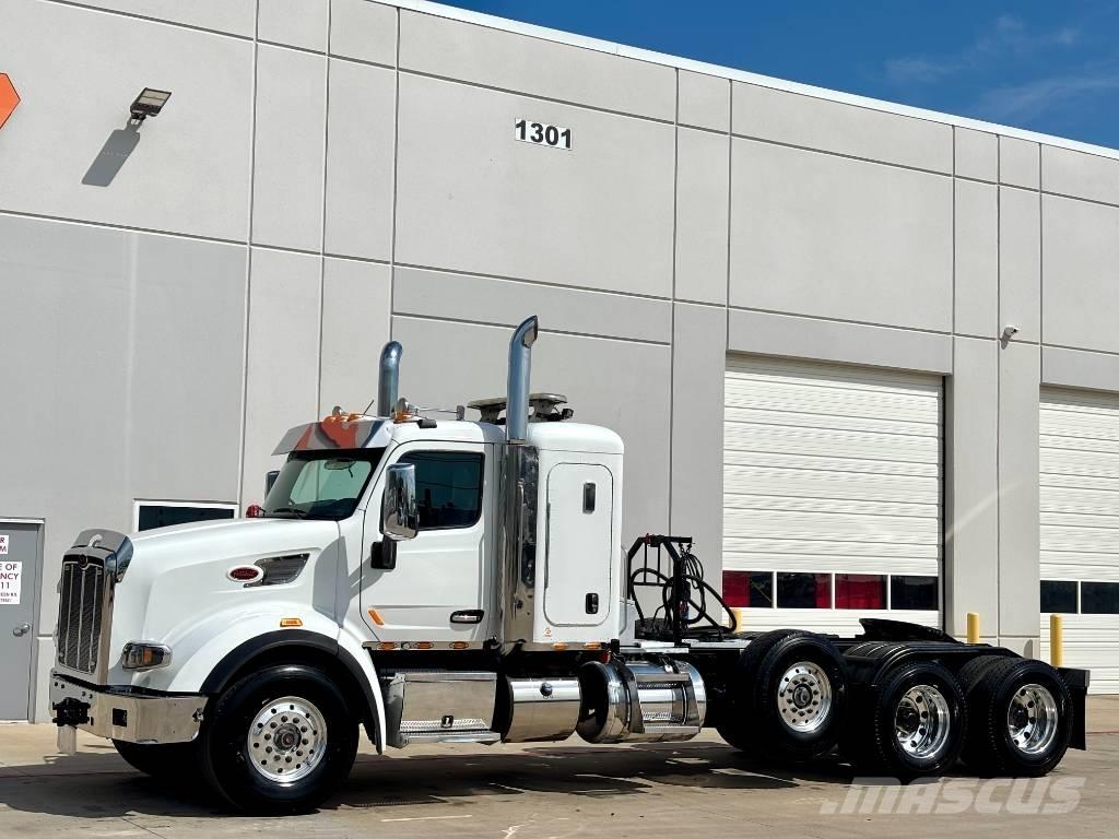 Peterbilt 567 Тягачі