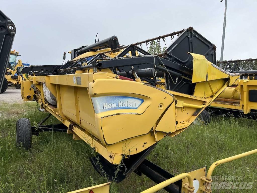 New Holland CSX 7080 Зернозбиральні комбайни