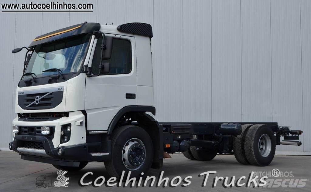 Volvo FMX 330 Шасі з кабіною