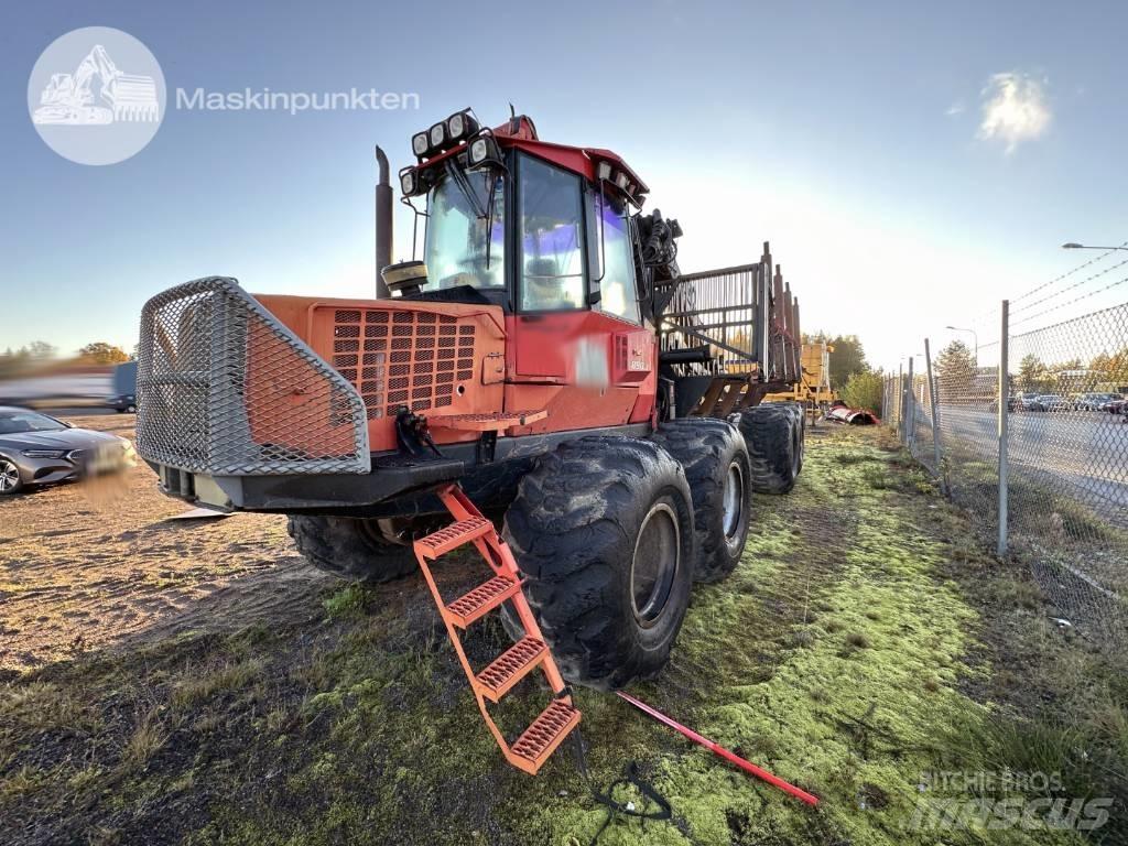 Valmet 890.3 Форвардери