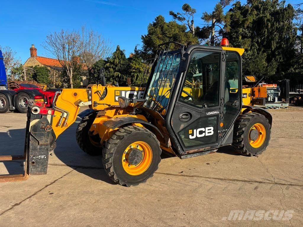 JCB 525-60 Телескопічні навантажувачі