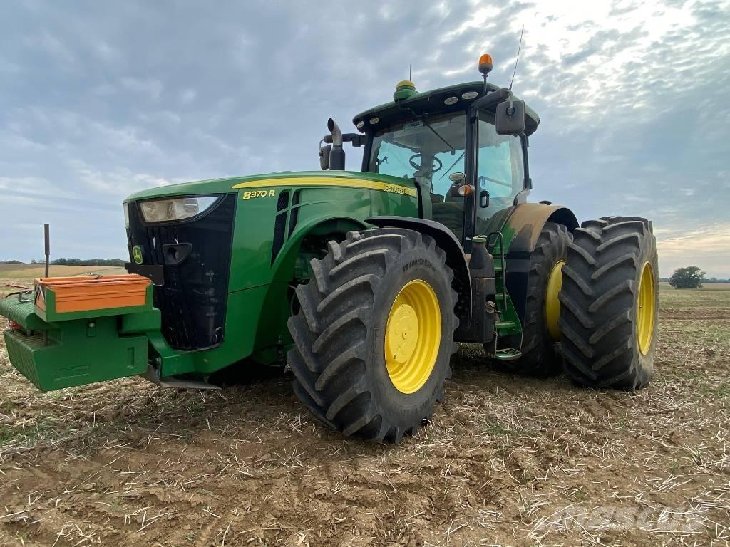John Deere 8370 R Трактори