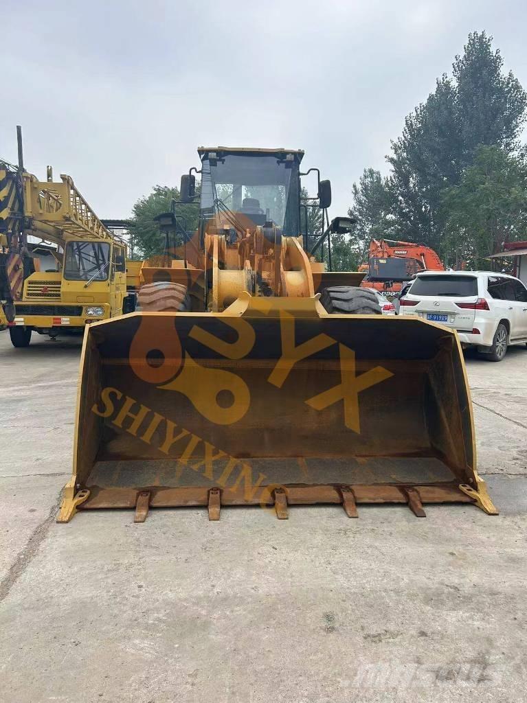 CAT 950 GC Фронтальні навантажувачі