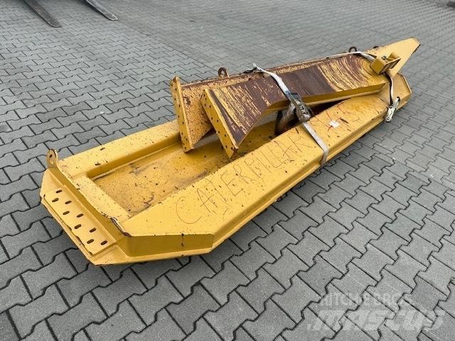 CAT 745 TAIL GATE Зчленовані самоскиди