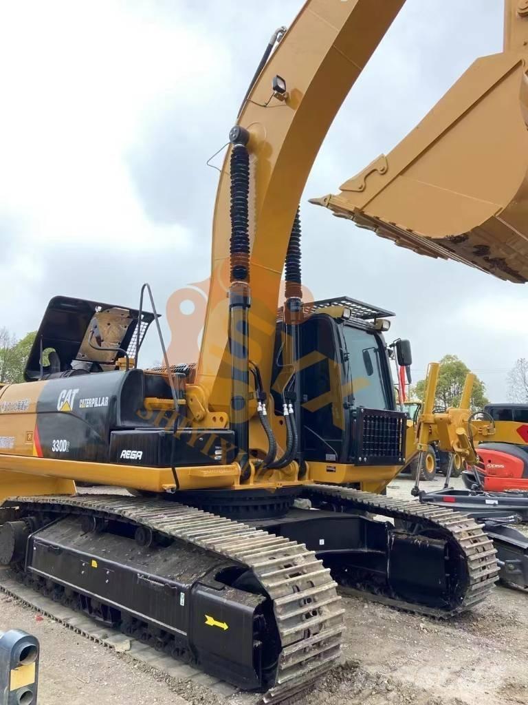 CAT 330 D Гусеничні екскаватори