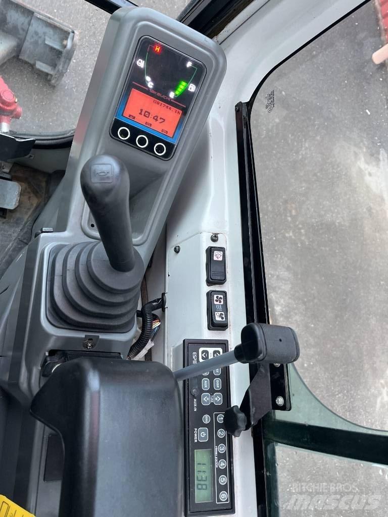 Takeuchi TB 216 Міні-екскаватори < 7т