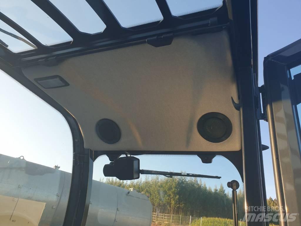 Bobcat TL30.60 Телескопічний навантажувач