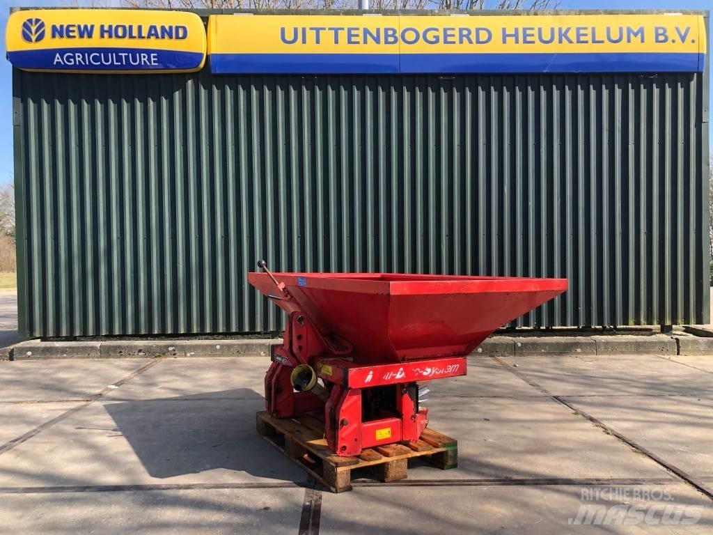 Kuhn MDS 701 Розсіювач мінеральних добрив