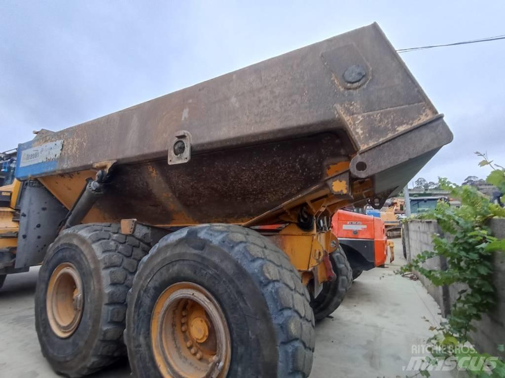Volvo A 35 F Зчленовані самоскиди