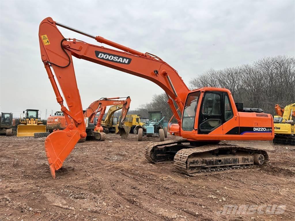 Doosan DH220-7 Гусеничні екскаватори