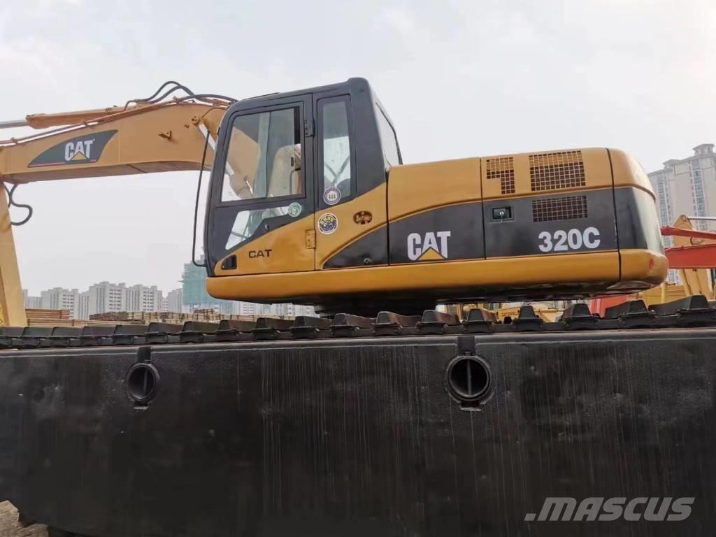 CAT 320 C Гусеничні екскаватори