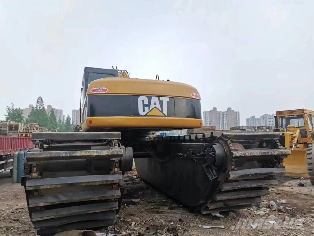 CAT 320 C Гусеничні екскаватори