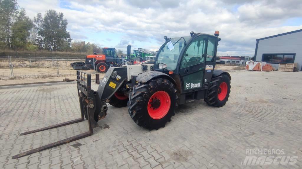 Bobcat TL 35.70 Телескопічні навантажувачі