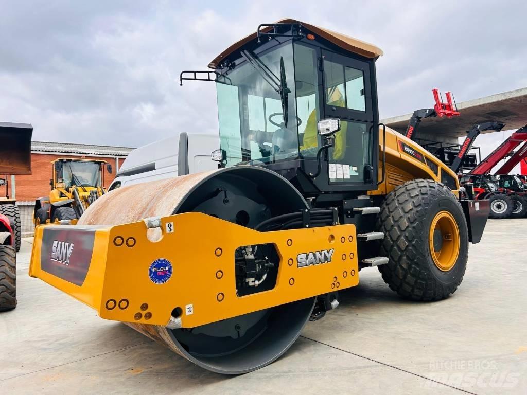 Sany SSR 130C-10H Ущільнювачі грунту