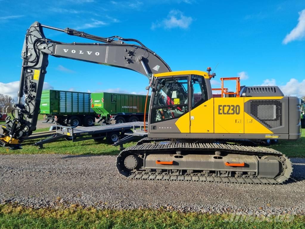Volvo EC230 F Гусеничні екскаватори